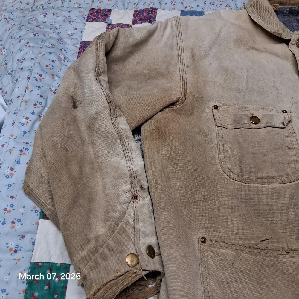 Vintage Carhartt 6BLCT‎ Blanket Lined Chore Coat Button Up Size XL Thrashed